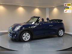 MINI Cabrio - 1.5 Cooper Business *Automaat* Climate|Cruise|Navi|PDC|BT|Windscherm|Neon-ring|Origineel N