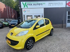 Peugeot 107 - 1.0 airco, toerenteller, 5 deurs, BJ2005, weinig km