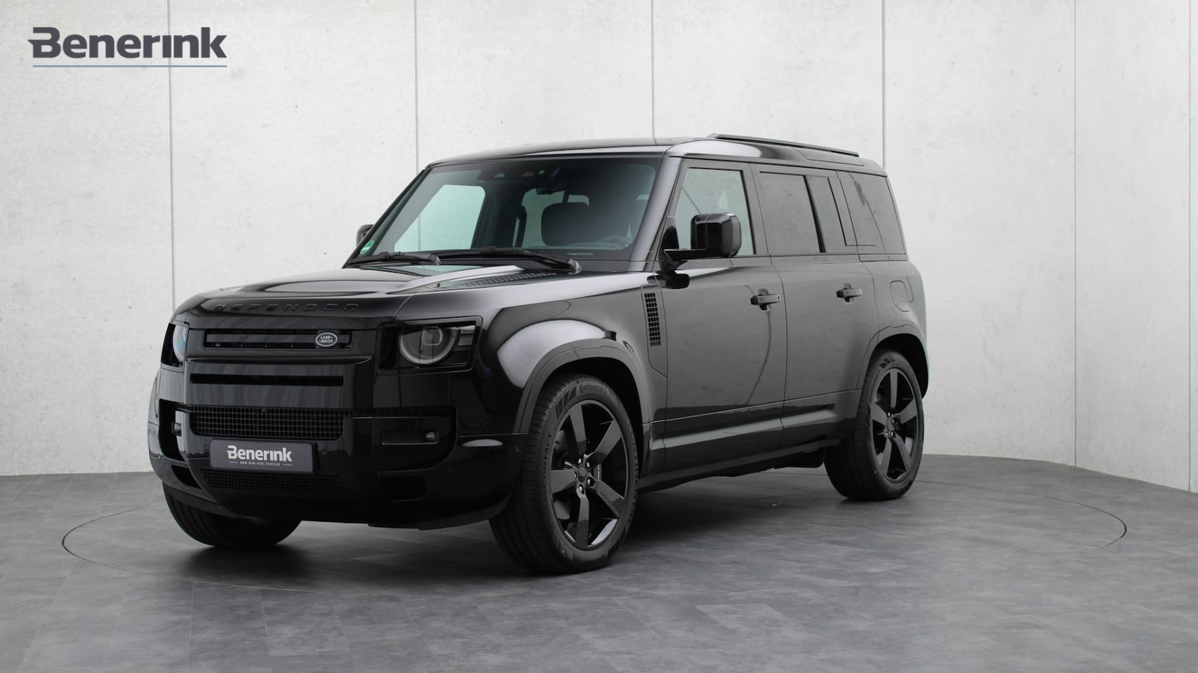 Land Rover Defender 110 - P300e 110 X-Dynamic HSE | Stoelventiltie | Head-up | Meridian | Panoramadak | Trekhaak | B - AutoWereld.nl