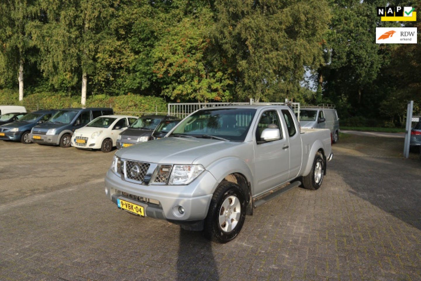Nissan Navara - 2.5 dCi SE King Cab !!!!KOPPELING NIET GOED!!!! - AutoWereld.nl