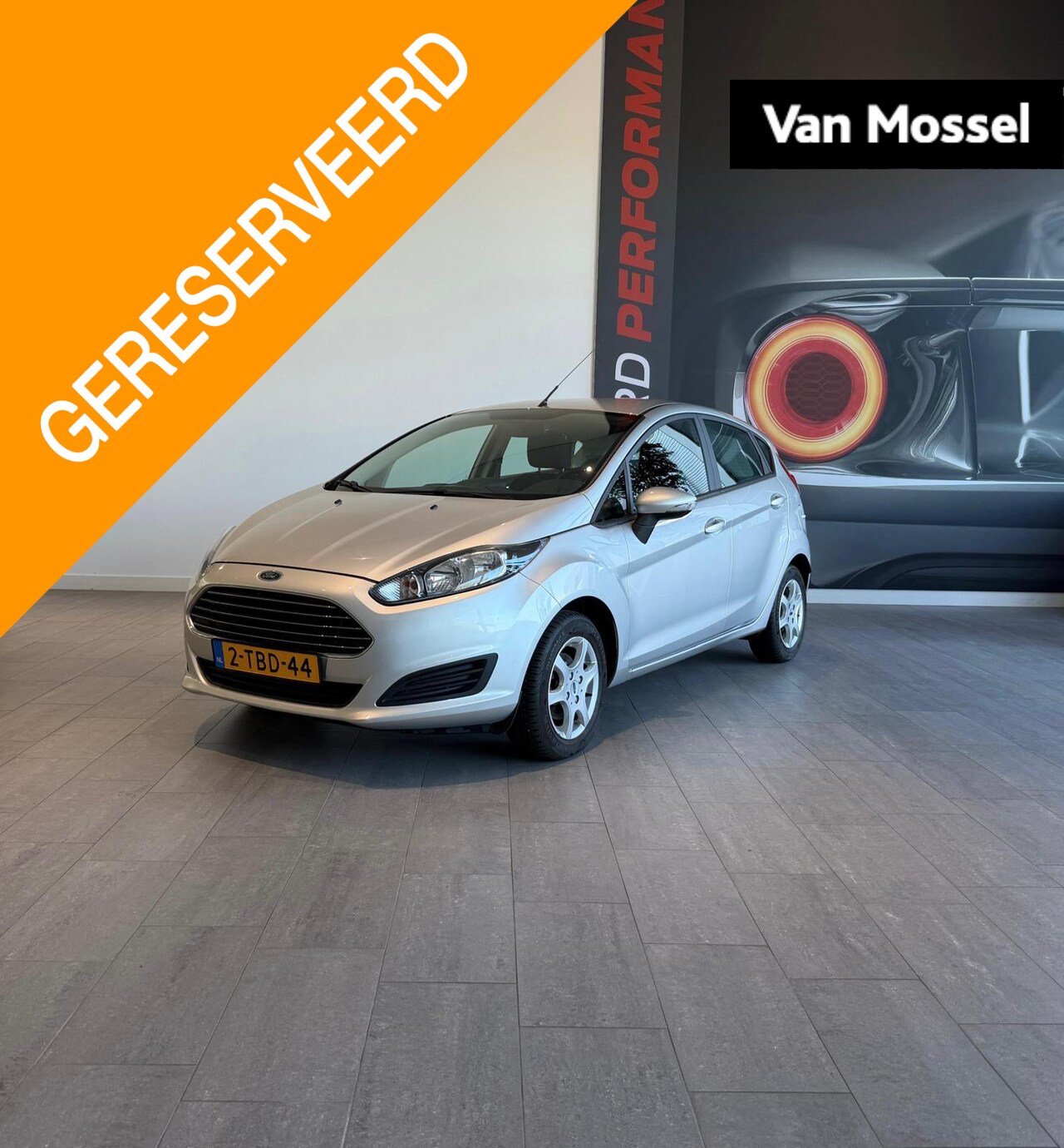 Ford Fiesta - 1.0 Style | NAVIGATIE | CRUISE CONTROL | LICHTMETALEN VELGEN | BLUETOOTH | LAGE KM STAND | - AutoWereld.nl