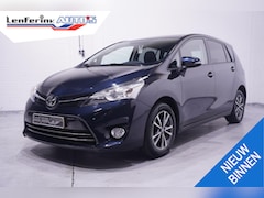 Toyota Verso - 1.6 VVT-i Business Camera private-glas trekhaak 16"-LMV Panodak Climate-controle stuurbedi