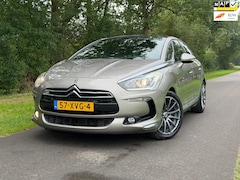Citroën DS5 - 1.6 THP So Chic | Cruise control + Navi Nu € 6.950,