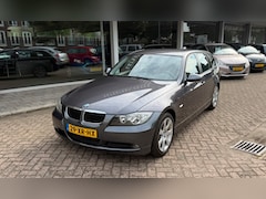 BMW 3-serie Touring - 318i Business Line