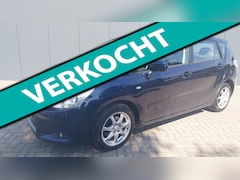 Toyota Verso - 1.8 VVT-i Business//LEER//PANO//TREKHAAK