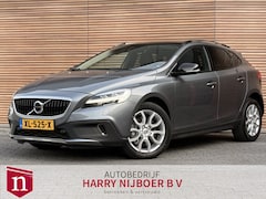 Volvo V40 Cross Country - 1.5 T3 Polar+ Luxury Panodak / Leer / Memory / Harmen/Kardon / Dealer Onderhouden