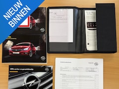 Opel Astra - 1.0 Automaat Innovation Navi Camera Trekhaak Parking pack Dodehoek Schuifkanteldak Dealero