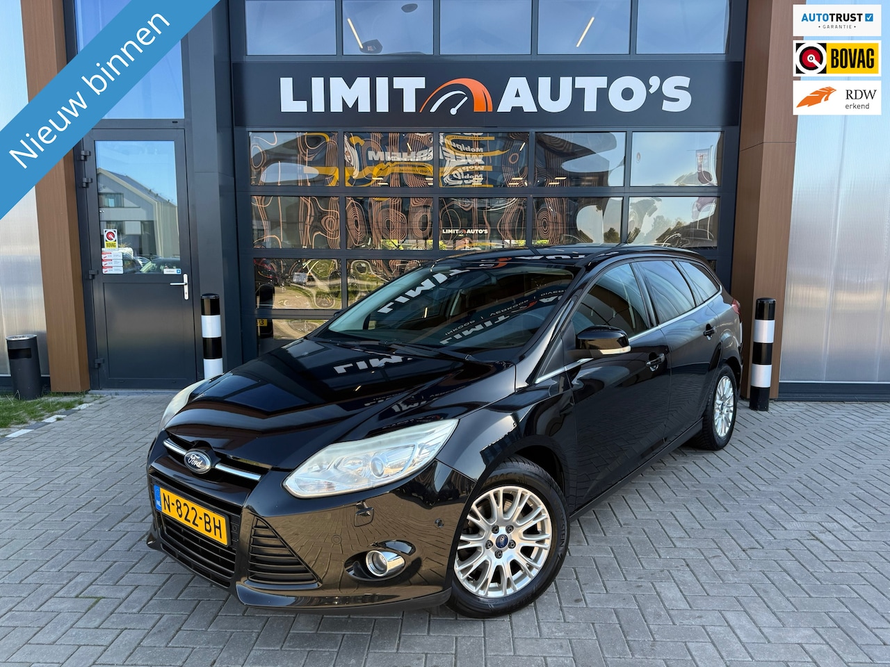 Ford Focus Wagon - 1.6 EcoBoost Titanium Nw.koppeling/Climate/Cruise/Pdc.v+a/El.ramen/Trekhaak/Apk - AutoWereld.nl
