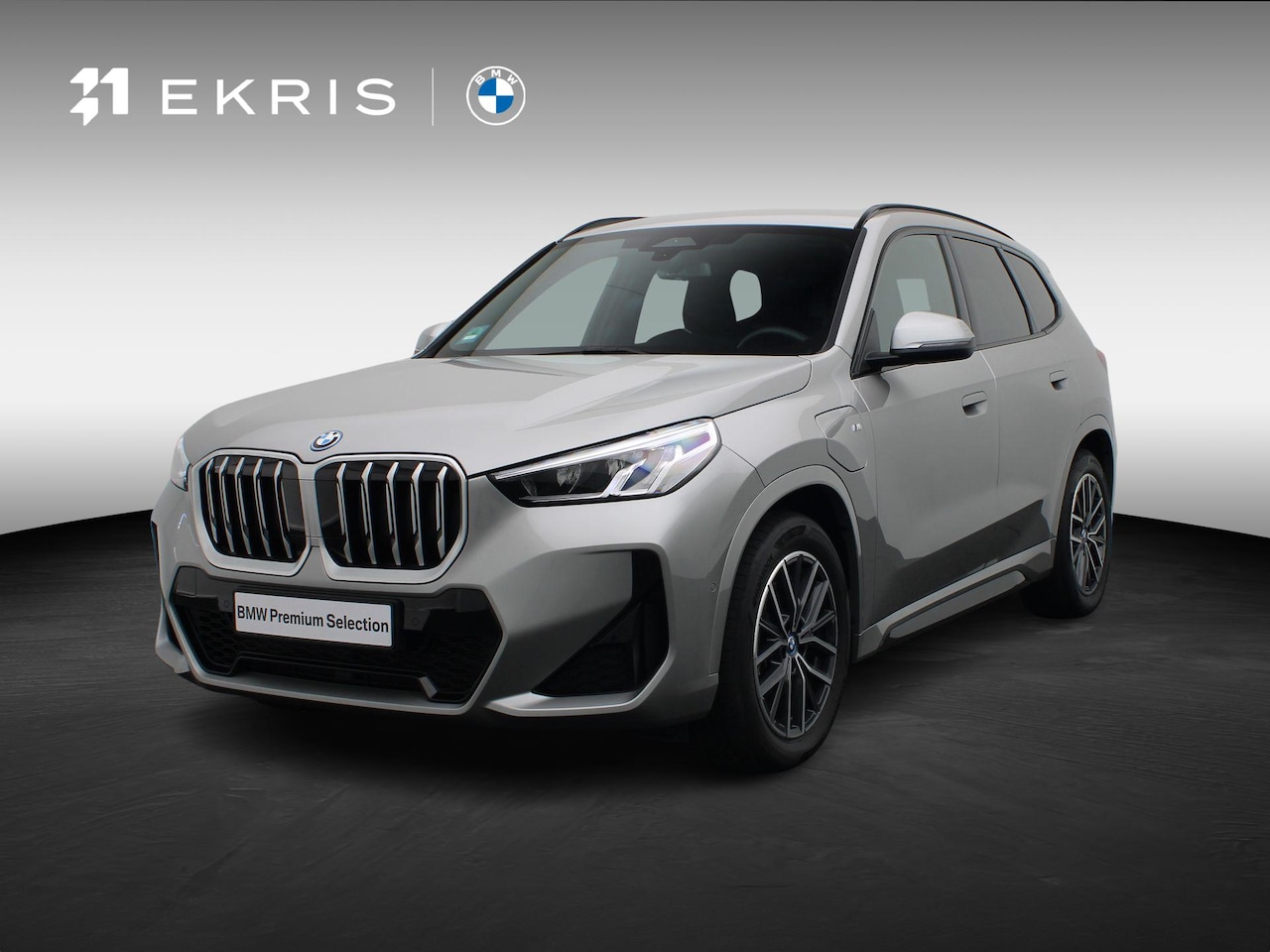 BMW X1 - xDrive25e M Sportpakket | Trekhaak | Parking Assistant | 18'' - AutoWereld.nl