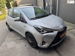 Toyota Yaris - HYBRID