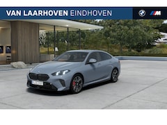 BMW 2-serie Gran Coupé - 220 M Sport Automaat / Panoramadak / Sportstoelen / Achteruitrijcamera / M Adaptief onders