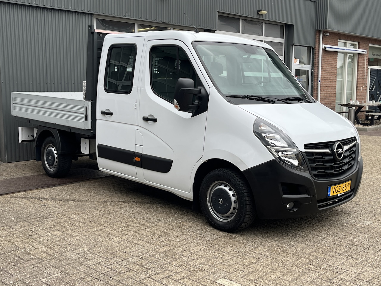 Opel Movano - 2.3 Turbo L2H1 DC Airco Cruise controle Trekhaak 2500kg trekgewicht Navigatiesysteem Telef - AutoWereld.nl