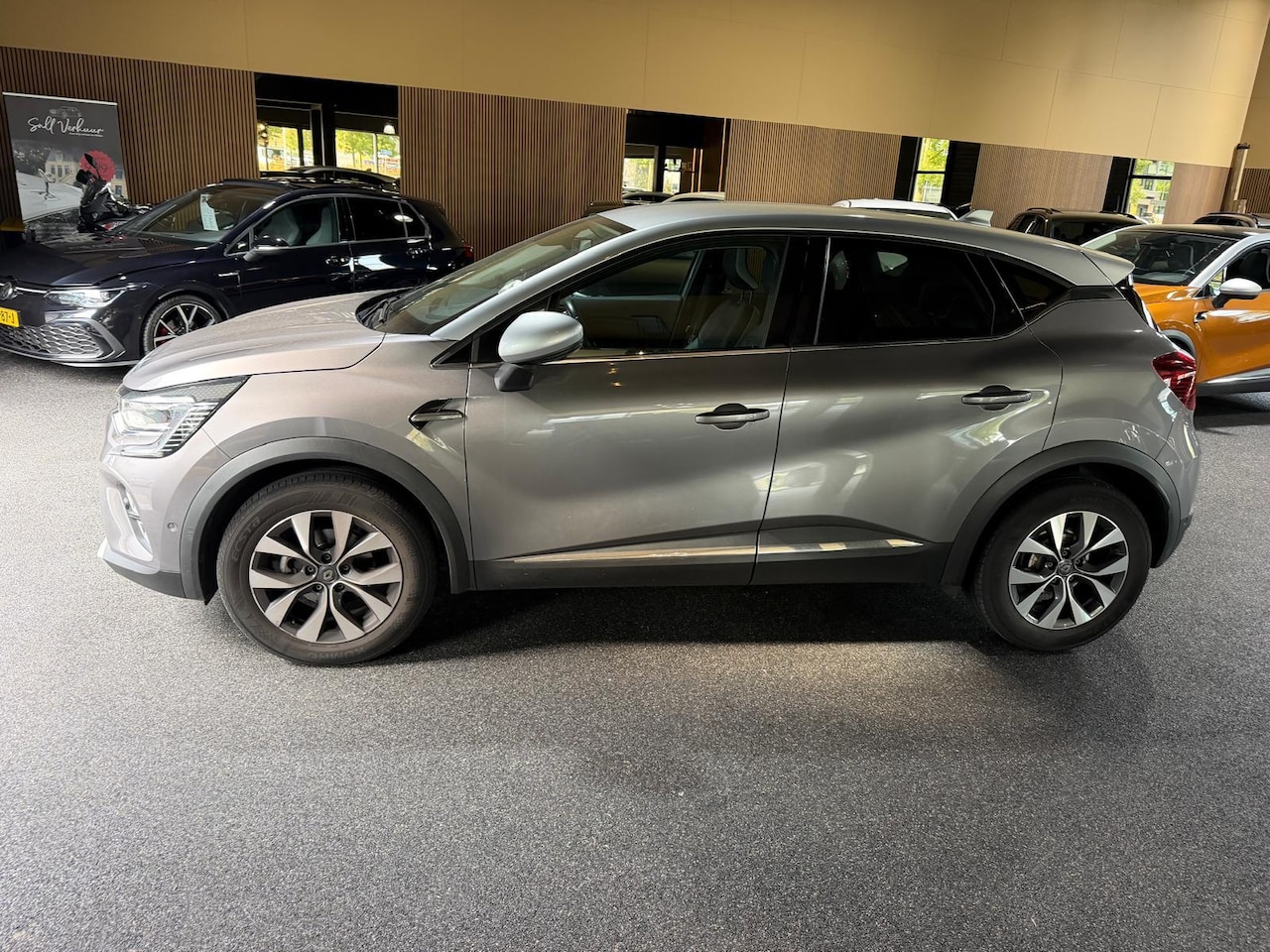 Renault Captur - 1.3 TCe 130 Intens Camera|Navi - AutoWereld.nl