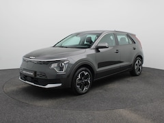 Kia Niro EV - Light Edition 64.8 kWh | TREKHAAK |