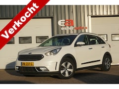 Kia Niro - 1.6 GDi Hybrid DynamicLine | CAMERA | TREKHAAK | WIT METALLIC |