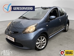 Toyota Aygo - 1.0 12V Access Airco Navi Lmv BT