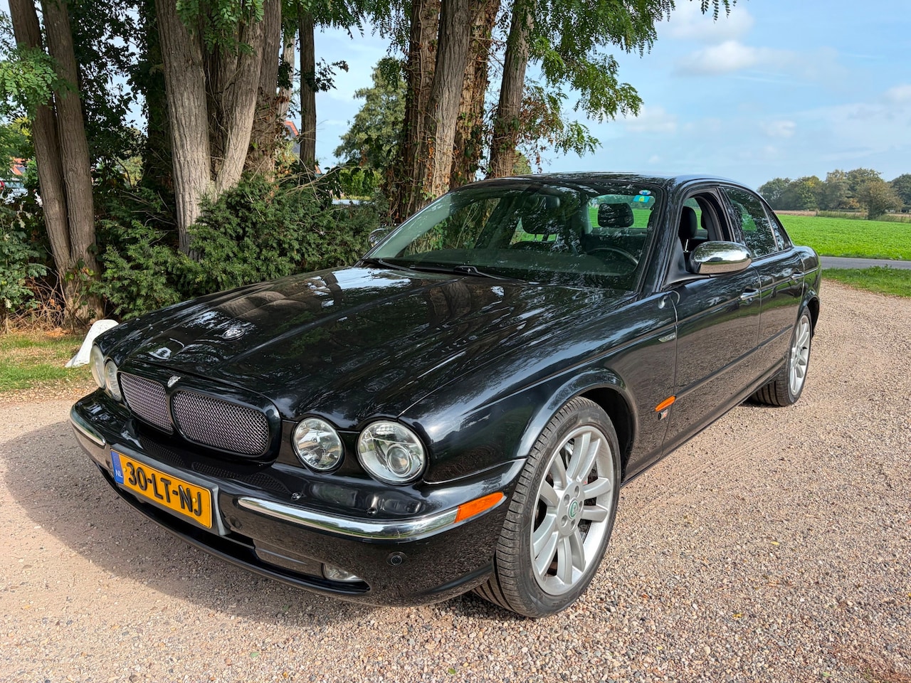Jaguar XJR - 4.2 V8 S/C 4.2 V8 S/C - AutoWereld.nl