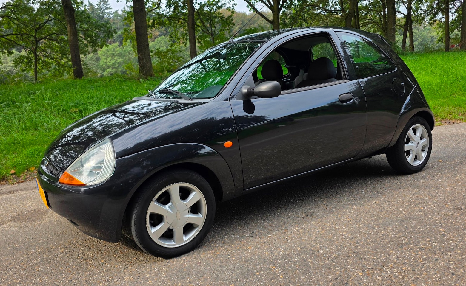 Ford Ka - 1.3 Futura - Airco - Sportvelgen - Elektr Pakket - - AutoWereld.nl