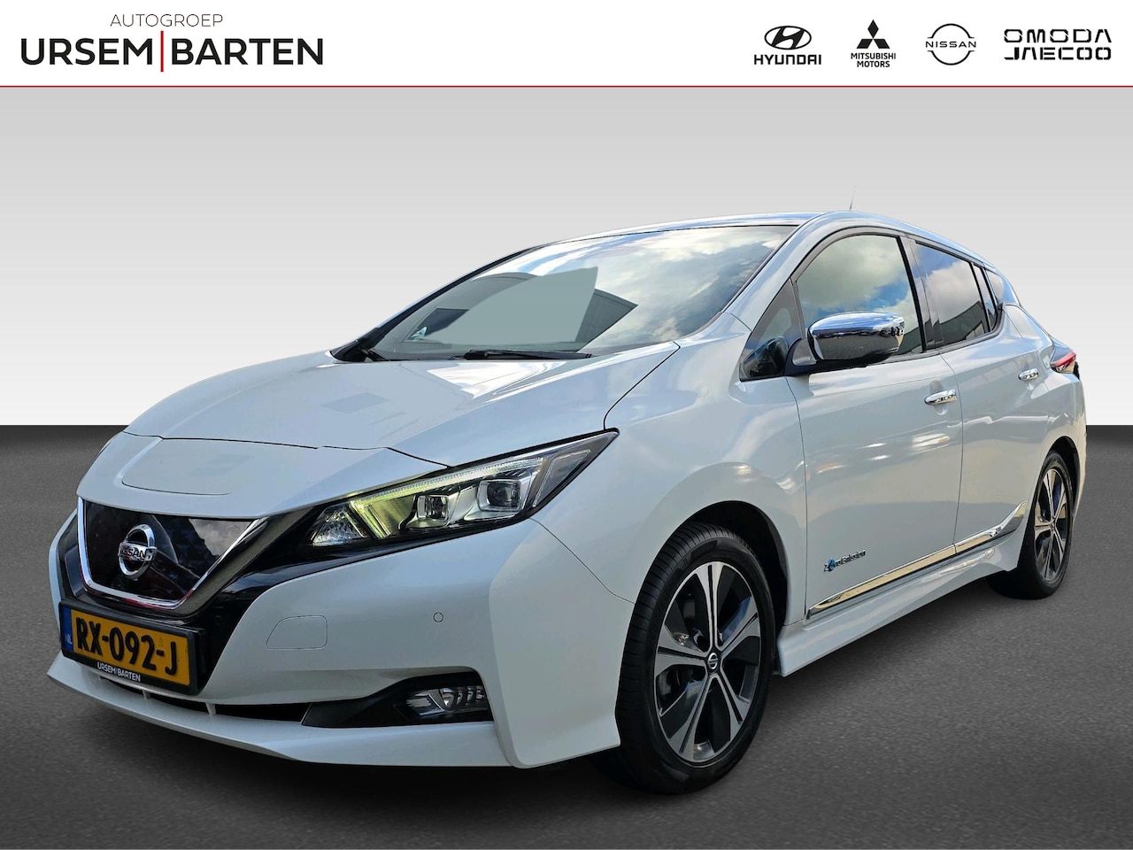 Nissan LEAF - Tekna 40 kWh | Bose Audio | 360 Camera | Halfleder | Stoel/Stuurverwarming | Adaptive Crui - AutoWereld.nl