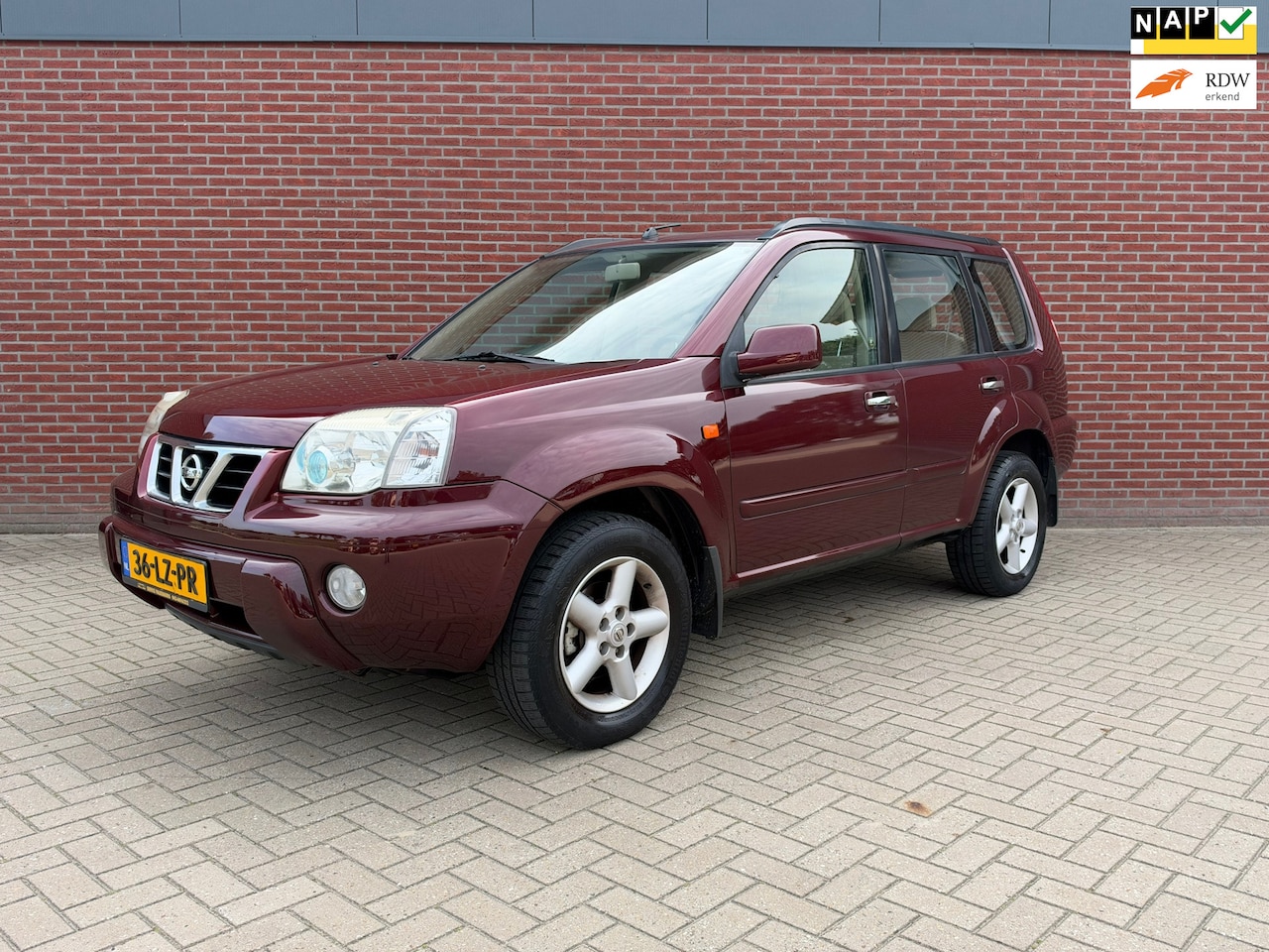 Nissan X-Trail - 2.5 Luxury / Nap / 4WD / Airco / Trekhaak - AutoWereld.nl