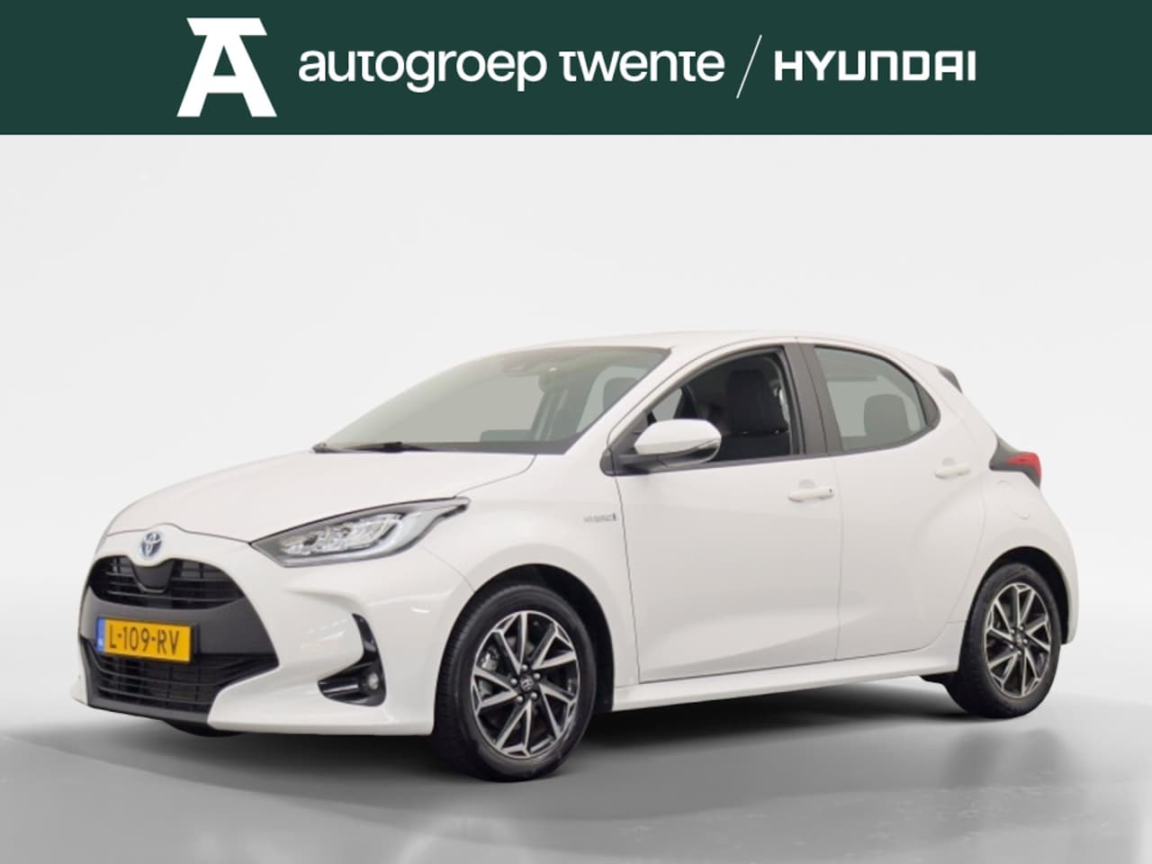 Toyota Yaris - 1.5 Hybrid Dynamic | Trekhaak | Dealer onderhouden - AutoWereld.nl