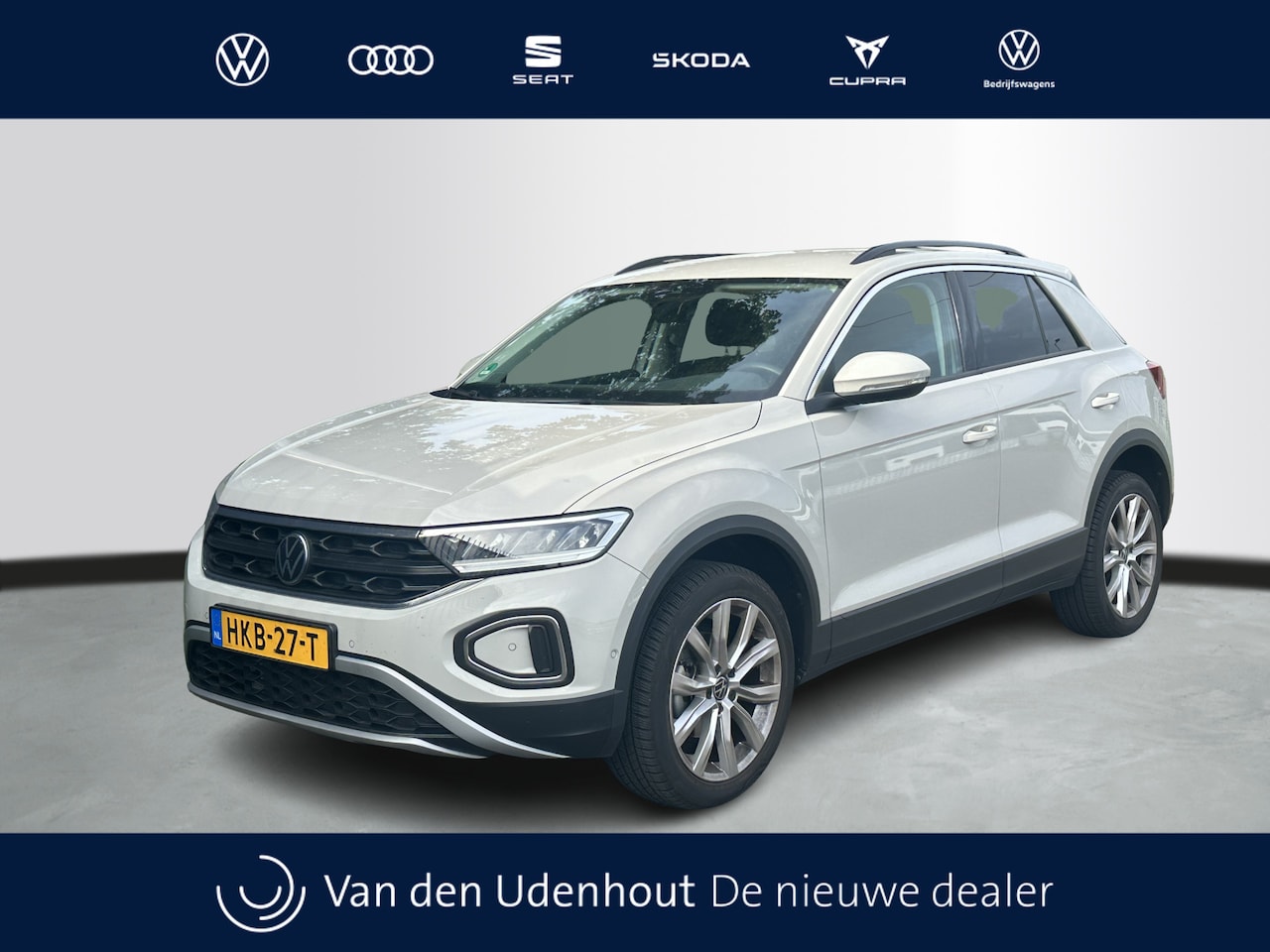 Volkswagen T-Roc - 1.5 TSI 150pk Life Edition Navigatie Clima - AutoWereld.nl