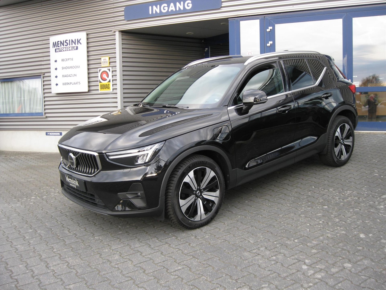 Volvo XC40 - T4 Plug-In Hybrid 211pk Aut Plus Bright - AutoWereld.nl
