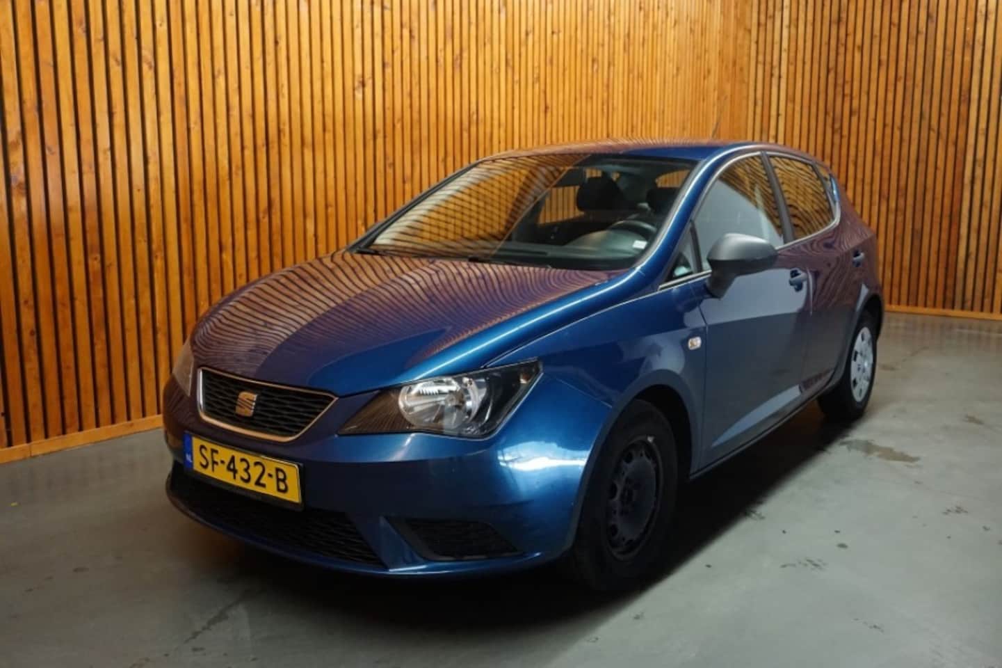 SEAT Ibiza - 1.2 5DRS STYLE/ AIRCO / ELEKTRISCHE RAMEN / CRUISE CONTROLE - AutoWereld.nl