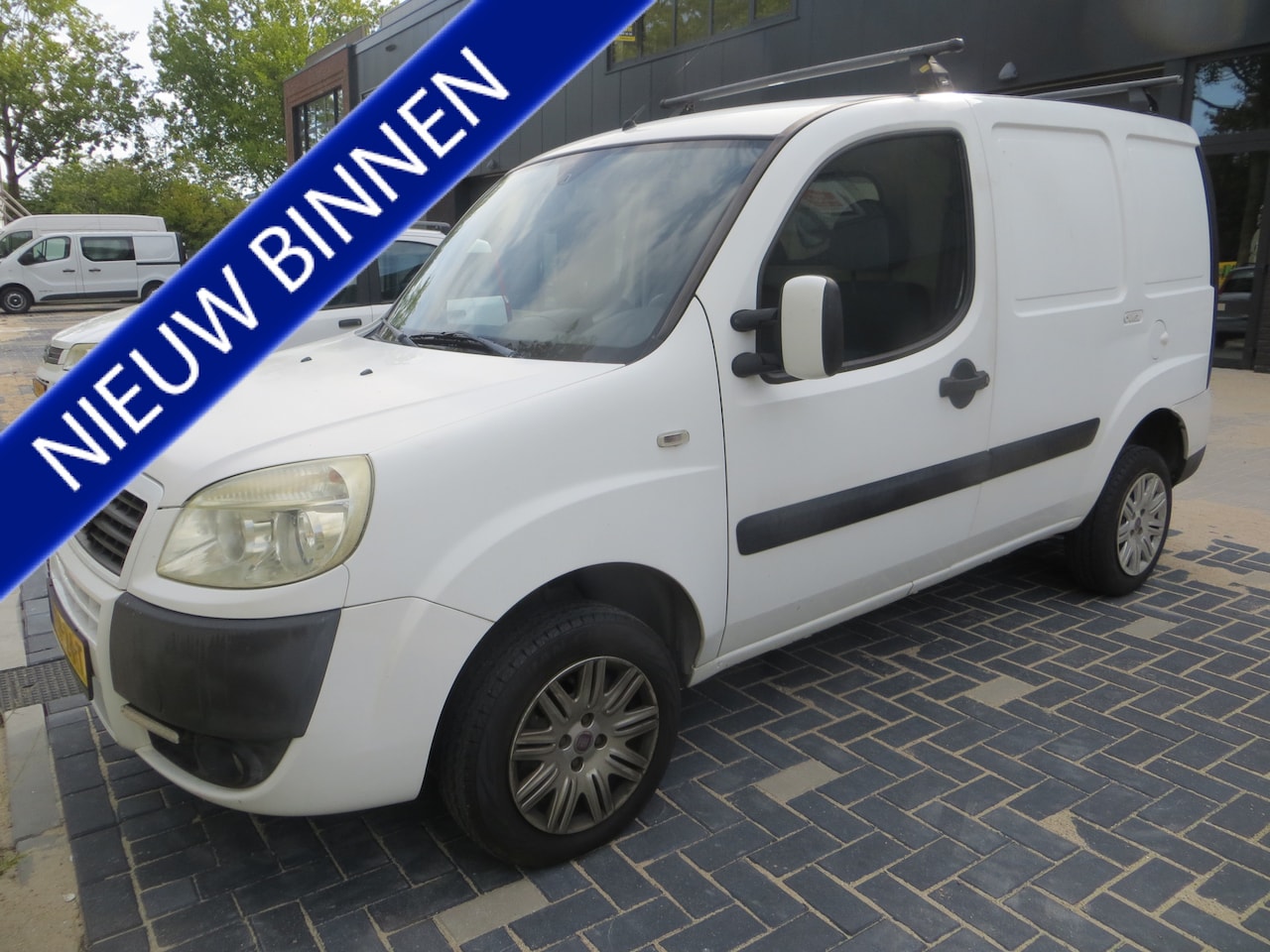 Fiat Doblò Cargo - FIAT 1.6 BENZINE- ZEER NETTE AUTO!! - AutoWereld.nl
