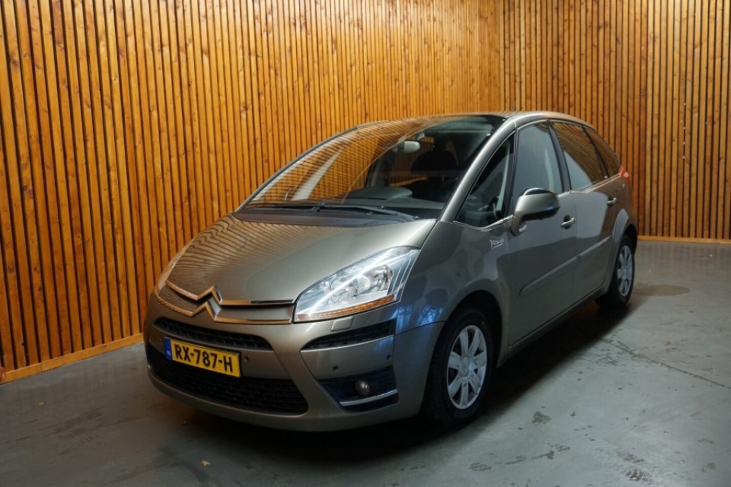 Citroën C4 Picasso - 1.6 HDI BUSINESS / AIRCO/ ELEKTRISCHE RAMEN / - AutoWereld.nl