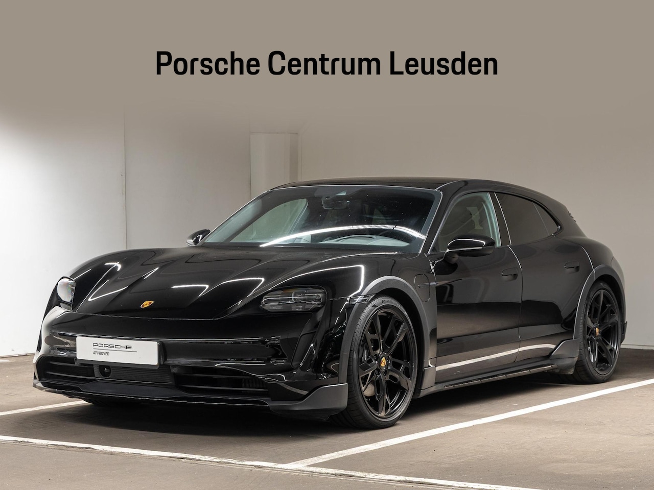 Porsche Taycan Cross Turismo - 4 93 kWh 4 93 kWh - AutoWereld.nl