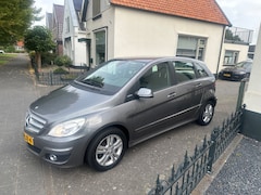 Mercedes-Benz B-klasse - 160 leuke nette auto