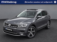 Volkswagen Tiguan - 1.5 TSI ACT 150pk Highline DSG Automaat / Panorama schuifk dak / Navigatie / Wegkl trekhaa
