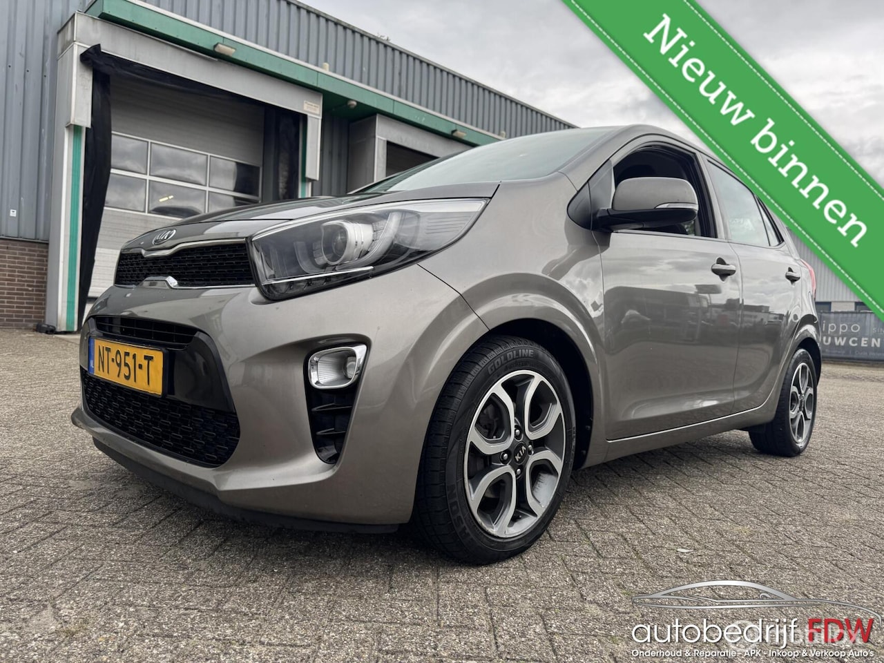 Kia Picanto - 1.0 CVVT/LED/LM VELGEN/NAP/AIRCO/CAMERA/CRUISE C - AutoWereld.nl