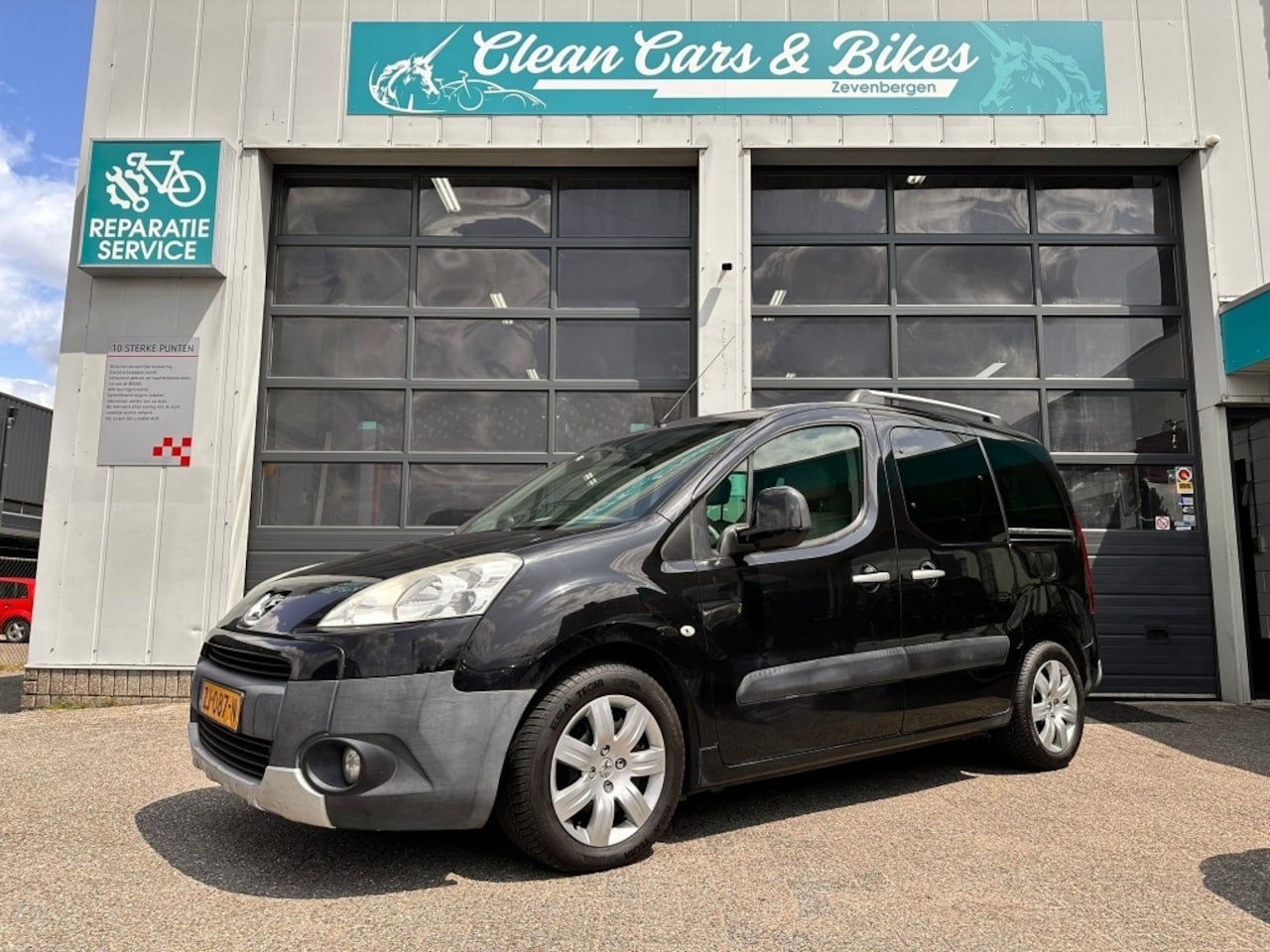 Peugeot Partner Tepee - 1.6 VTi Outdoor 1.6 VTi Outdoor - AutoWereld.nl