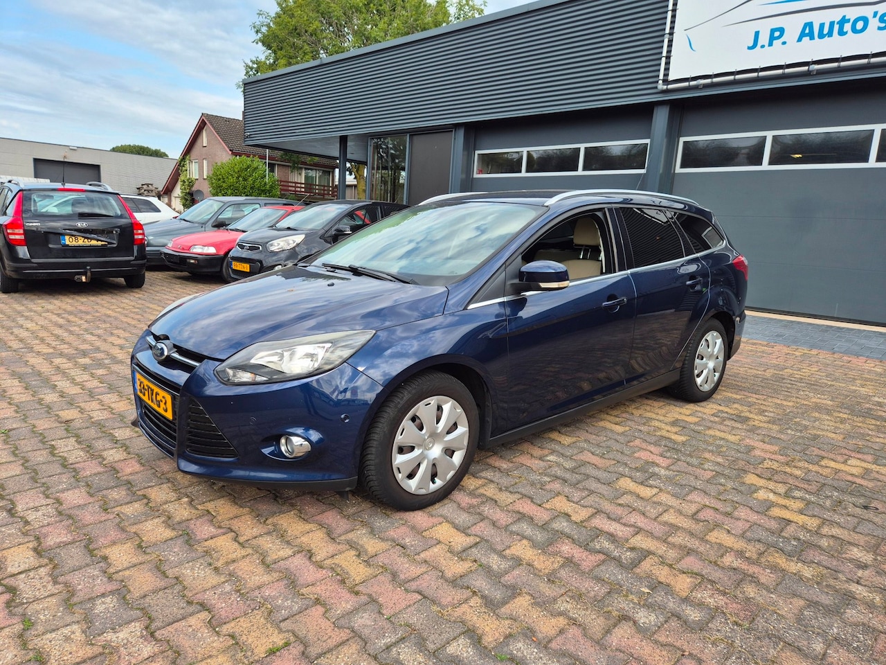 Ford Focus Wagon - 1.6 EcoBoost Titanium CLIMA - AutoWereld.nl