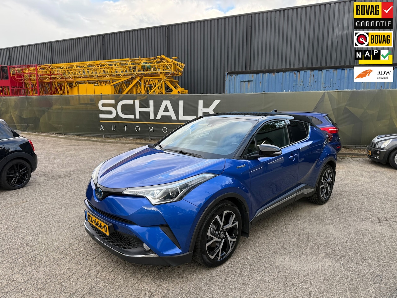 Toyota C-HR - 1.8 Hybrid Bi-Tone|NAP|Leder|StoelVerwarming|ACC - AutoWereld.nl