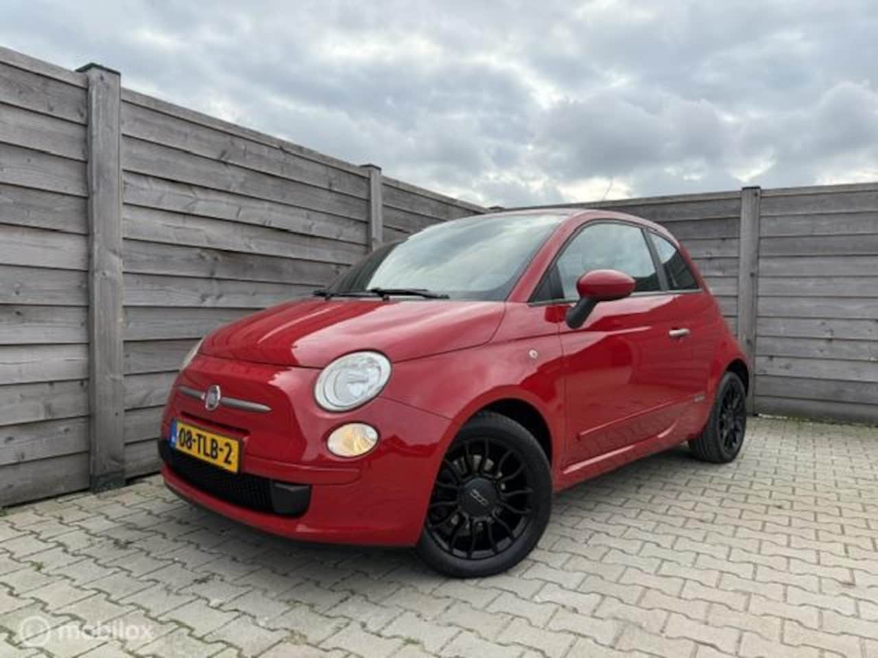 Fiat 500 - 0.9 TwinAir Lounge Airco-Leder-Nieuwe APK - AutoWereld.nl