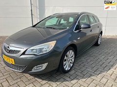 Opel Astra Sports Tourer - 1.4 Turbo Cosmo Automaat Navi Cruise Controle NL-Auto Apk 03-2027