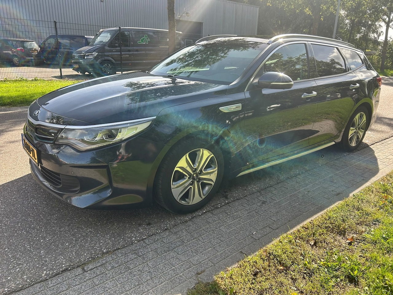 Kia Optima Sportswagon - 2.0 GDI PHEV Business DynamicLine 2.0 GDI PHEV Business DynamicLine - AutoWereld.nl