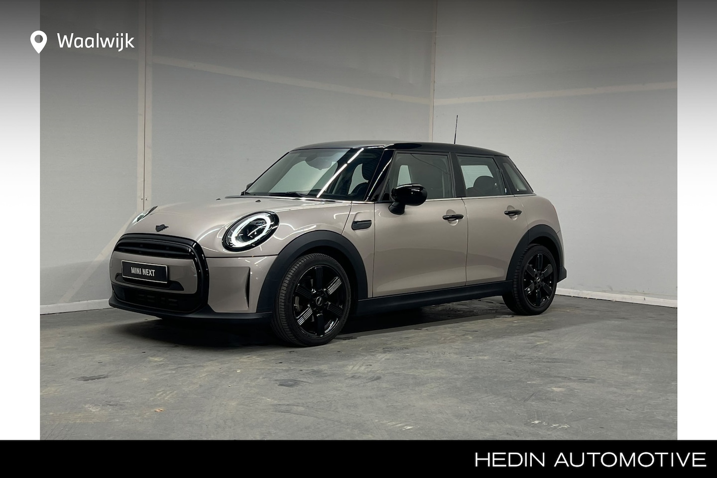 MINI 5-Deurs - 1.5 Cooper Business Edition - AutoWereld.nl