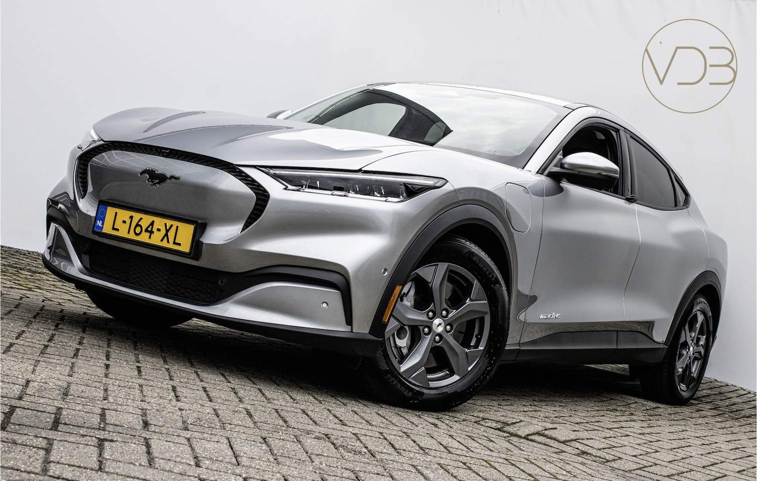 Ford Mustang Mach-E - RWD 75 kWh SOH 95% B&O Origineel NL / incl BTW - AutoWereld.nl