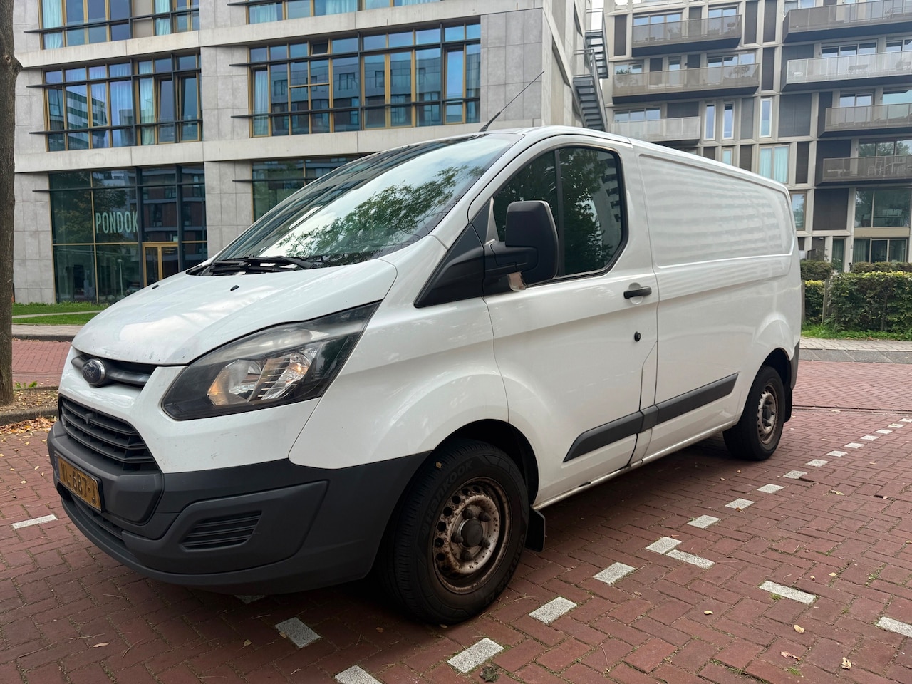 Ford Transit Custom - 250 2.2 TDCI L1H1 Base 250 2.2 TDCI L1H1 Base - AutoWereld.nl