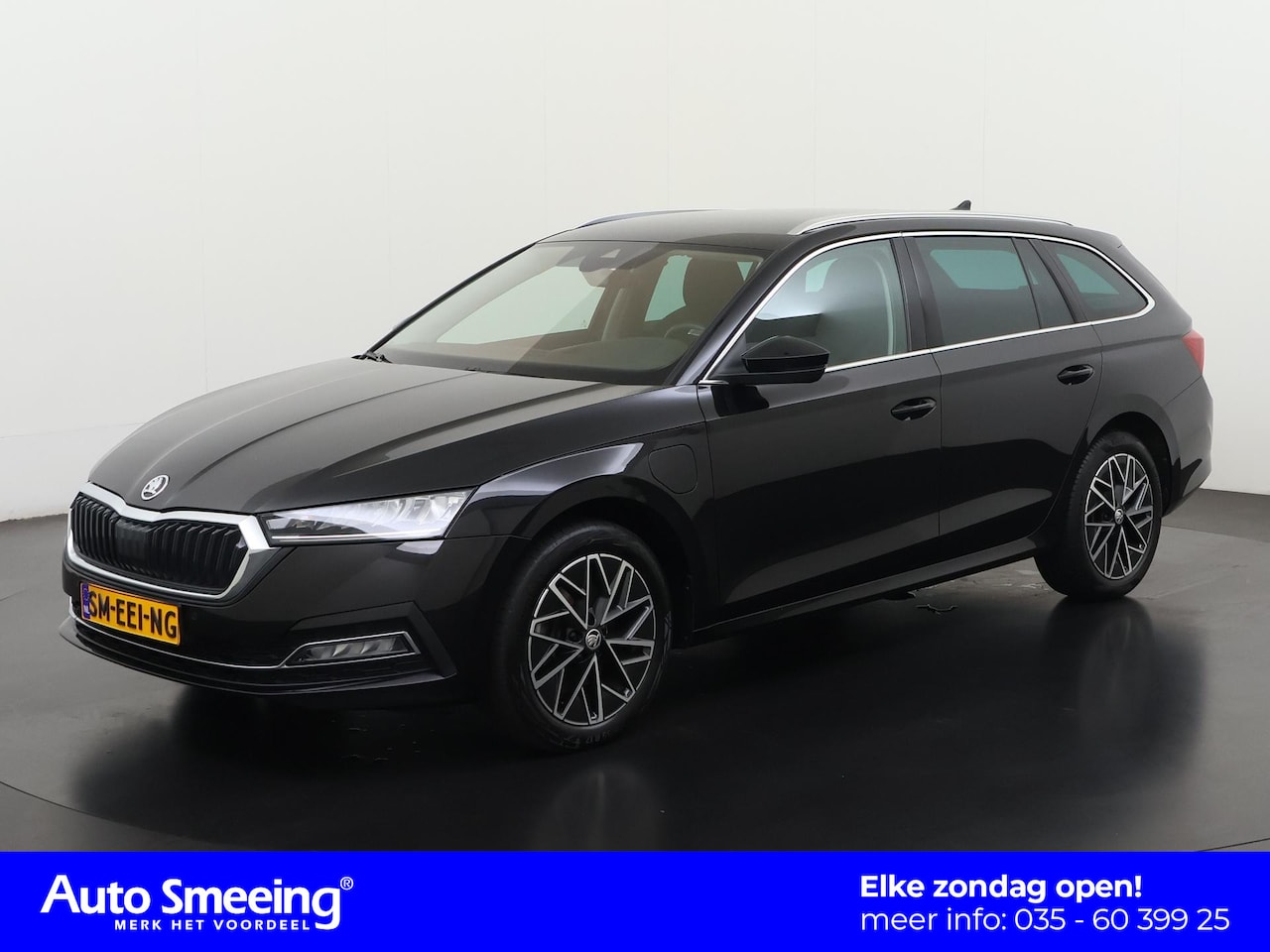 Skoda Octavia Combi - 1.4 TSI iV PHEV Style | Head Up | Trekhaak | Stuurverwarming | Sound Canton | Zondag Open! - AutoWereld.nl