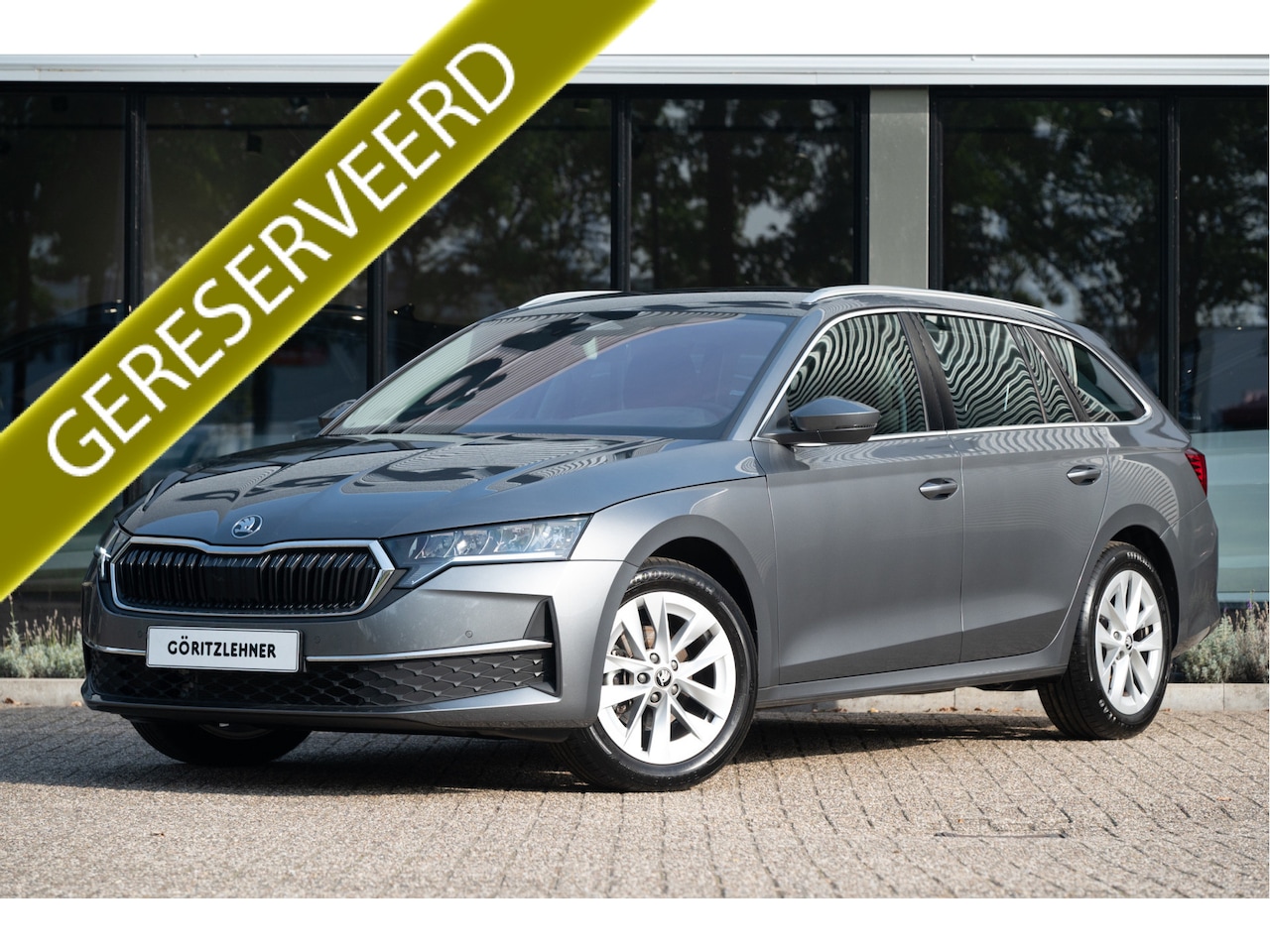 Skoda Octavia - 1.5 TSI MHEV Selection DSG | Trekhaak | ACC | Winterpakket | Dodehoek det. | Camera - AutoWereld.nl