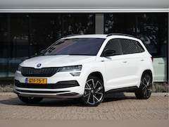 Skoda Karoq - 1.5 TSI ACT Sportline | El. Trekhaak | ACC | 19" | Camera | Stoel-stuurverw