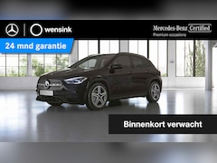Mercedes-Benz GLA-Klasse - 200 AMG Line | Night | Trekhaak | Panoramadak | Widescreen | Stoelverwarming | Sfeerverlic