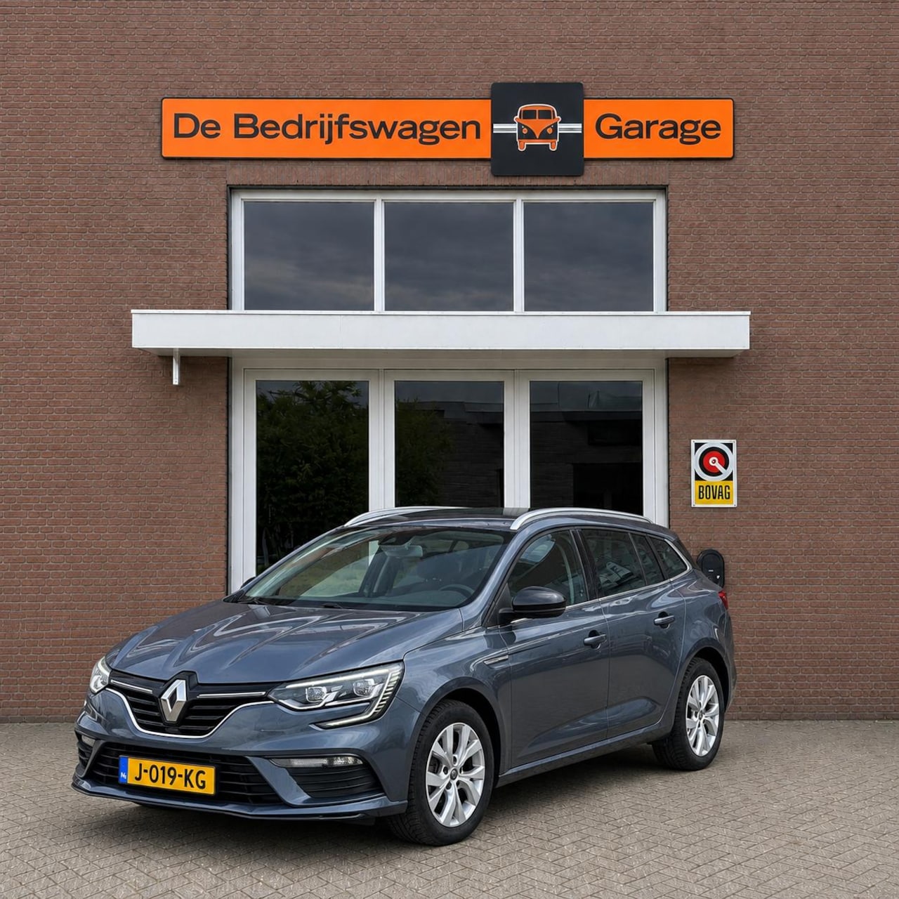 Renault Mégane Estate - 1.3 TCe Limited | Automaat | Trekhaak | - AutoWereld.nl