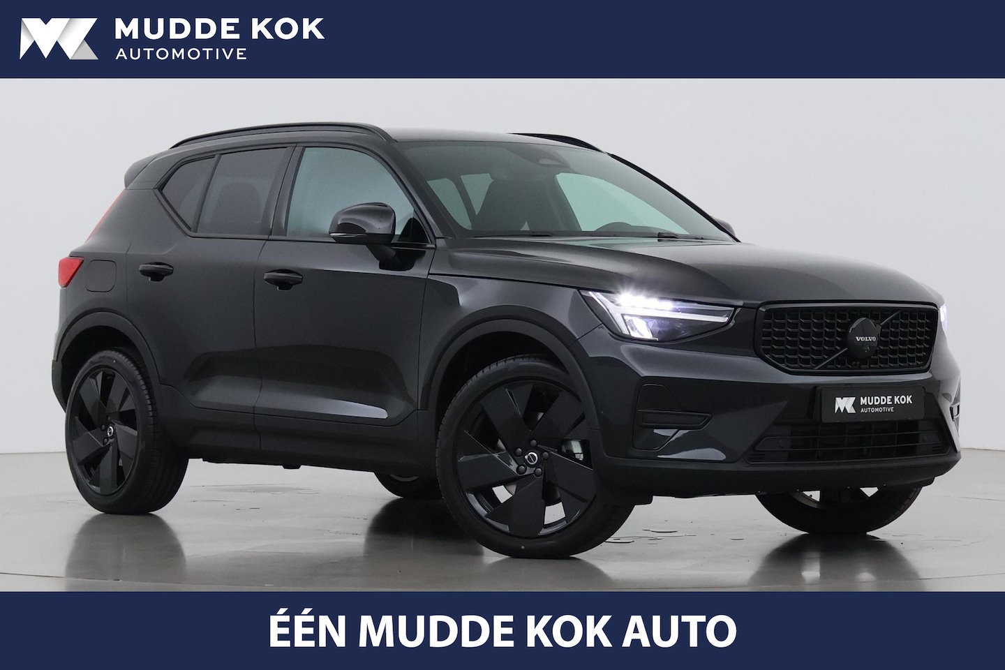 Volvo XC40 - 2.0 B3 Plus Black Edition | Harman/Kardon | BLIS | 360° Camera | Pilot Assist | Stoel+Stuu - AutoWereld.nl