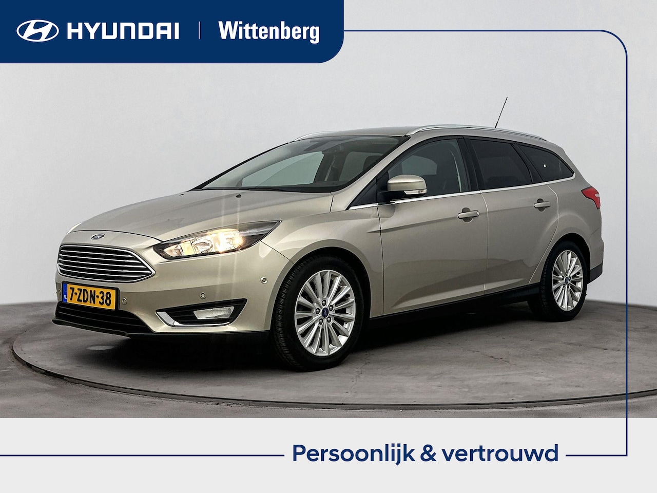 Ford Focus Wagon - 1.0 TITANIUM EDITION | TREKHAAK | ALL SEASONS | NAVI | CLIMA | CRUISE | 17'' LM VELGEN | P - AutoWereld.nl